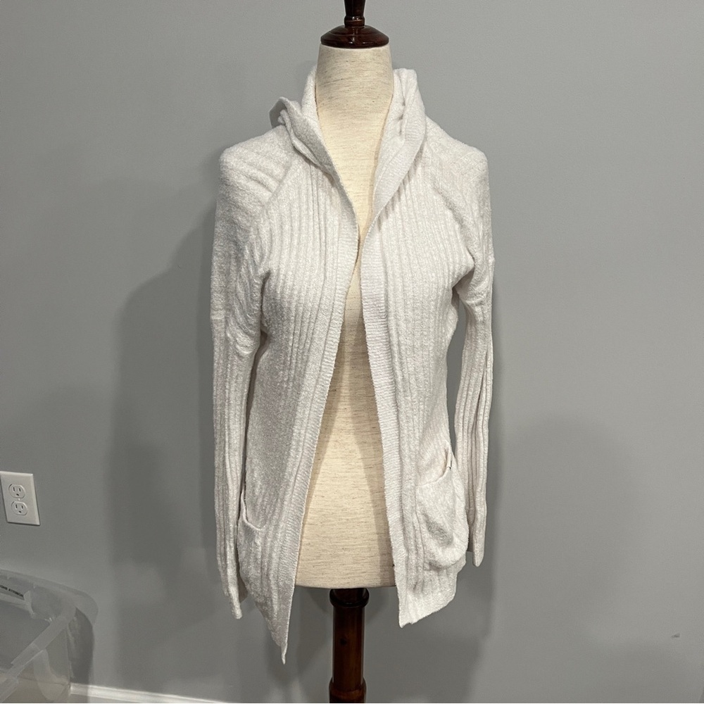 Abercrombie Kids Cream Cardigan Sweater Size 11/12